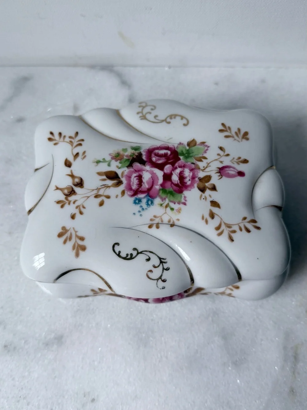 Saji small keepsakes
